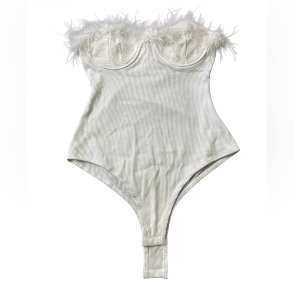 Elegant White Feather Trim Bodysuit M